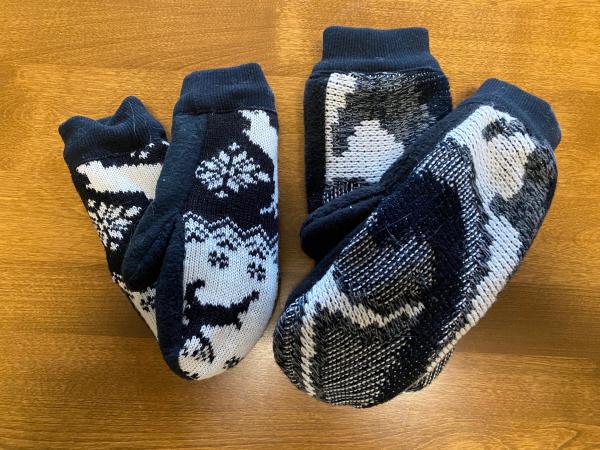 Recycled-sweater Mittens