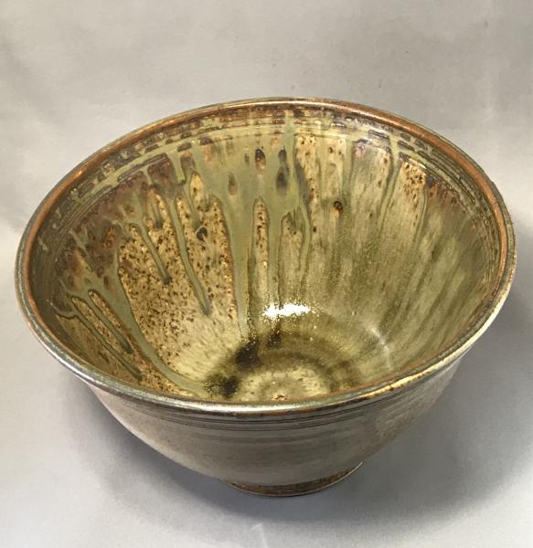 Stoneware bowl picture