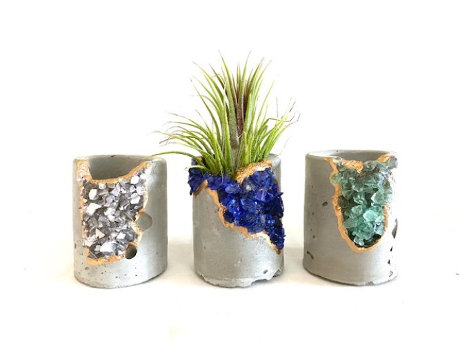 Green Gemstone Geode Concrete Planter with Air Plant - Round picture