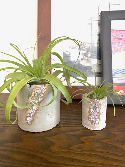 Amethyst Inspired Geode Concrete Planter with Air Plant - Round picture