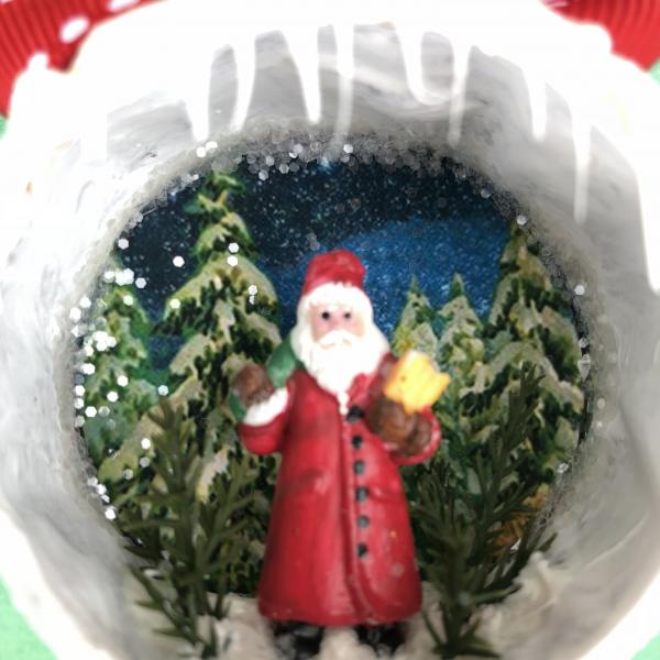 Santa Snowball diorama