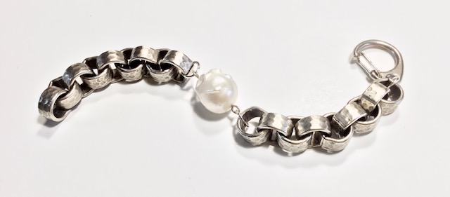 Hammered Chain Link Bracelet