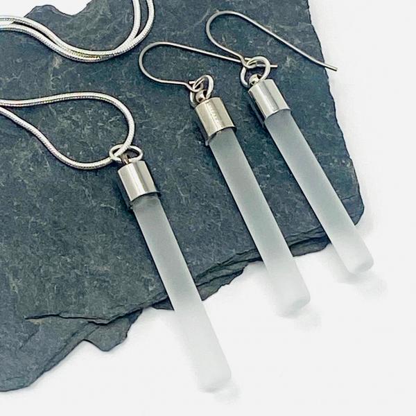 Tubular Glass Jewelry picture