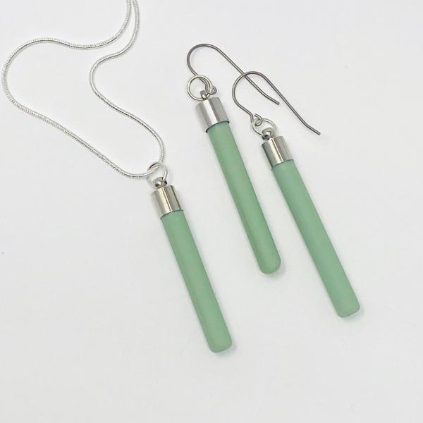 Tubular Glass Jewelry picture