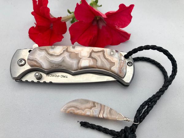 APPLE VALLEY AGATE Scales on a Tactical Knife picture