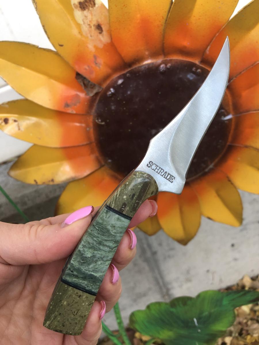 WYOMING JADE and LIZARD SKIN Sharpfinger picture