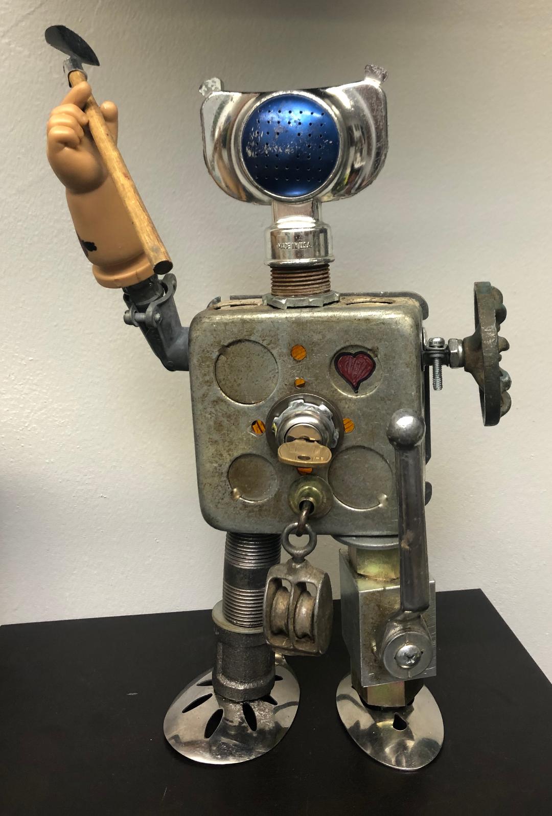 Digger 7 &frac12;&rdquo; x 13 &frac12;&rdquo; x 6&rdquo; picture