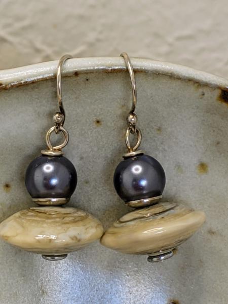 Modernist Pearl Earrings | Silver picture