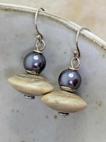 Modernist Pearl Earrings | Silver picture