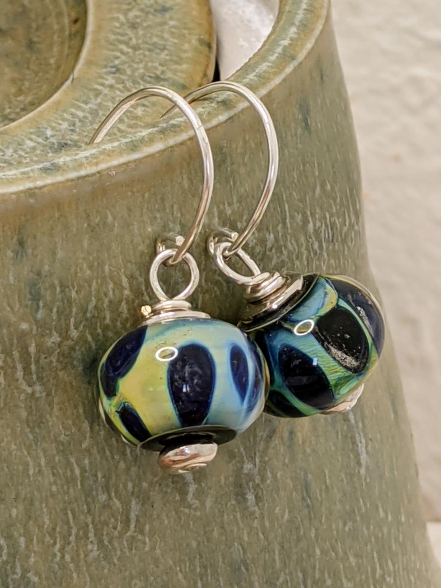 Urban Leopard Earrings | Silver picture