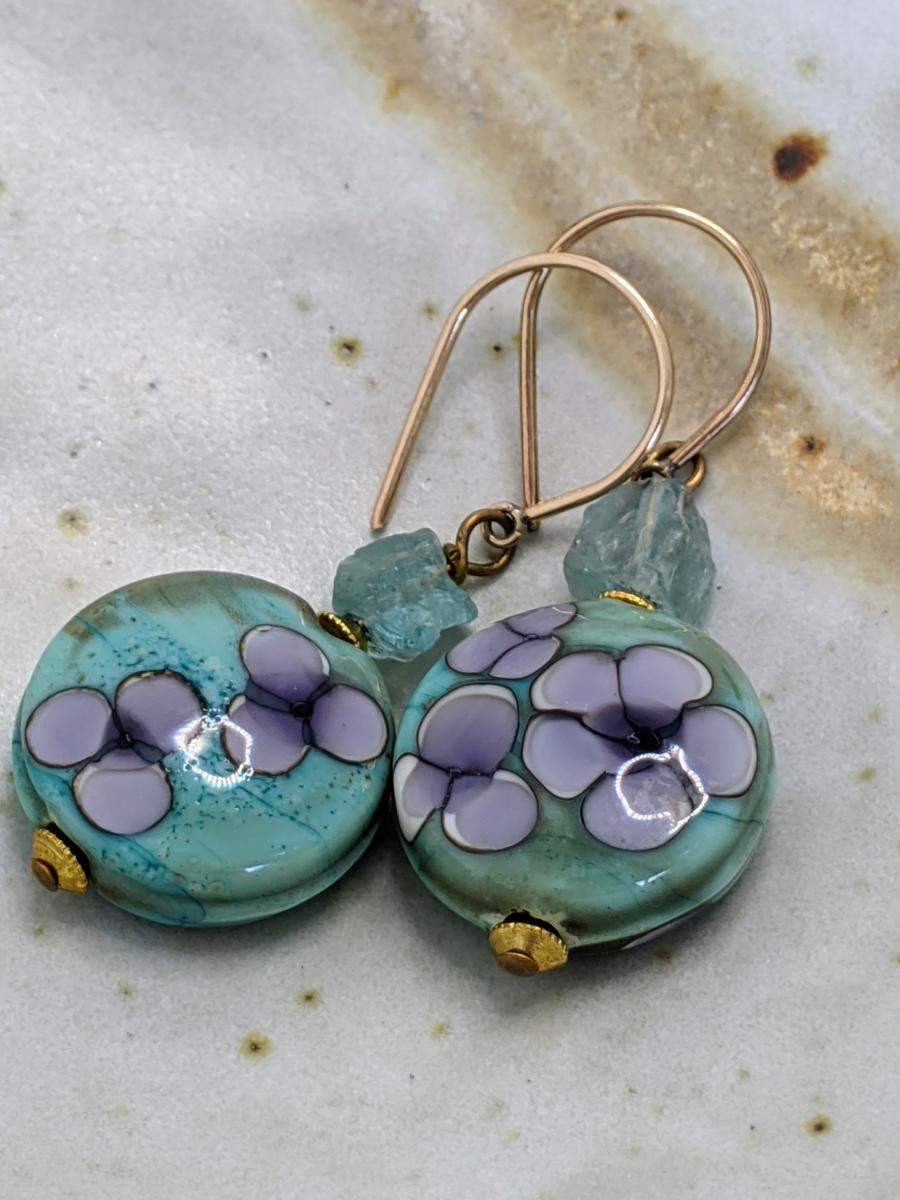 Winter Violets | Gold picture