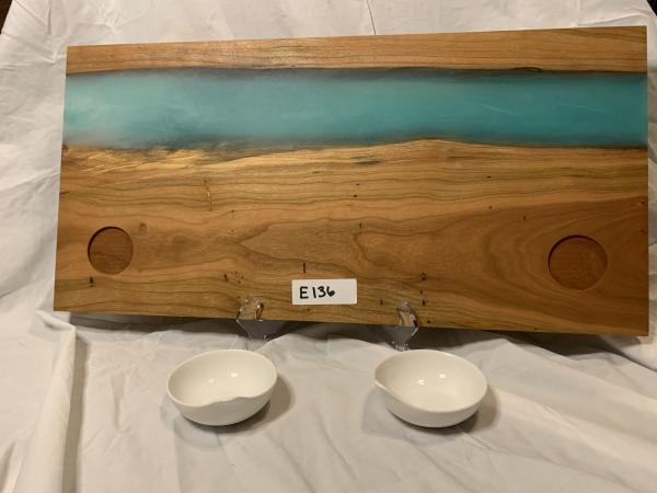 Epoxy River Cheeseboard picture