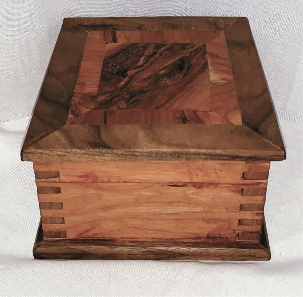 Rustic Heritage Cherry Box picture