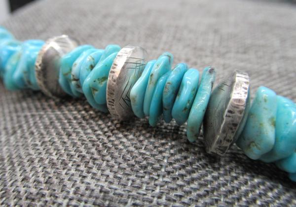 Turquoise Beaded Necklace picture