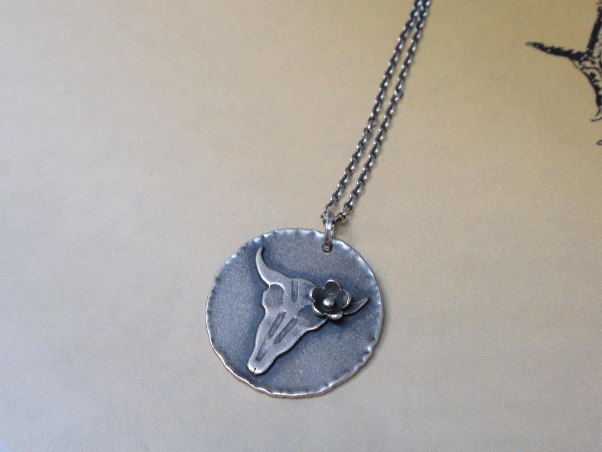 Desert Skull Necklace 2 picture