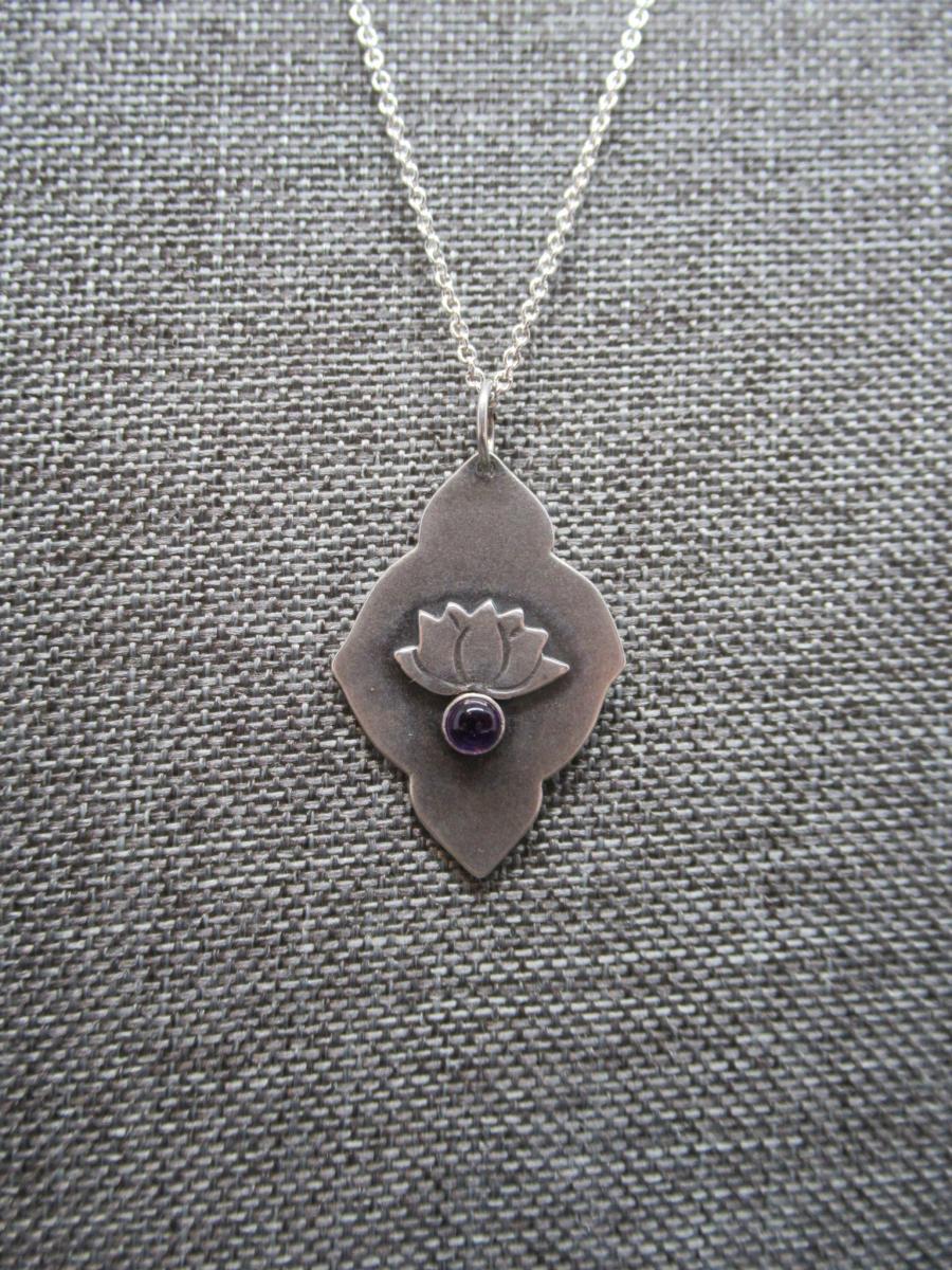 Amethyst Lotus Necklace picture