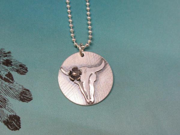 Desert Skull Necklace 1 picture