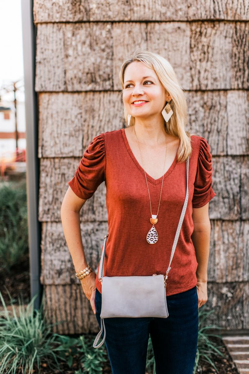 Mia Crossbody Handbag - Light Grey picture