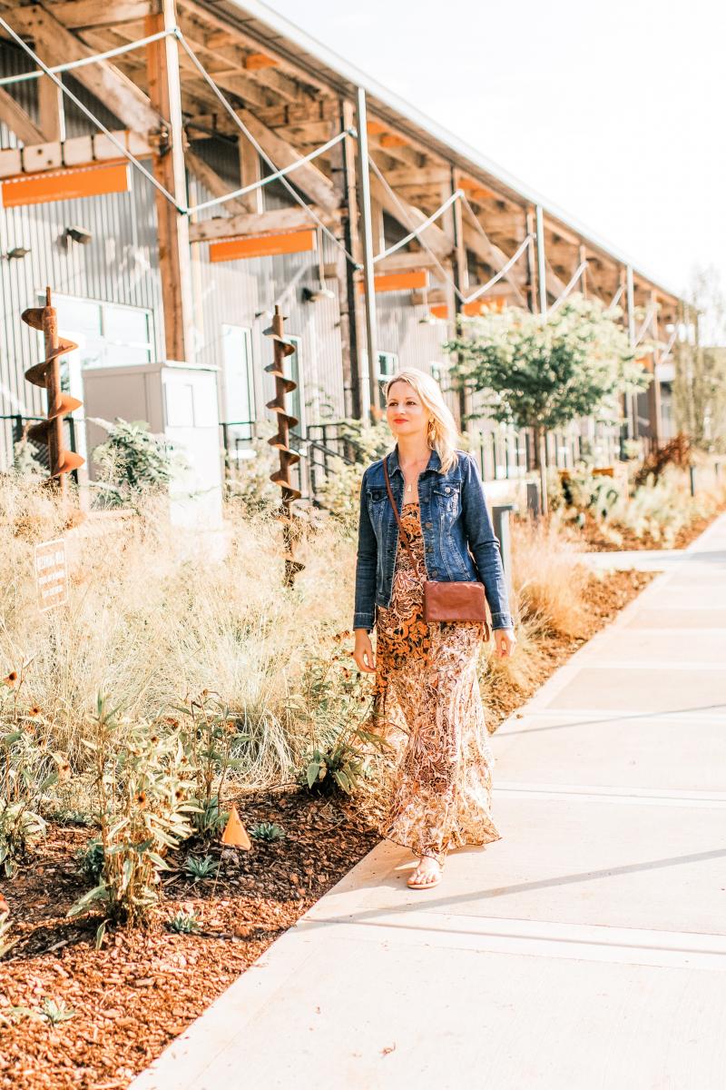 Mia Crossbody Handbag - Brown picture