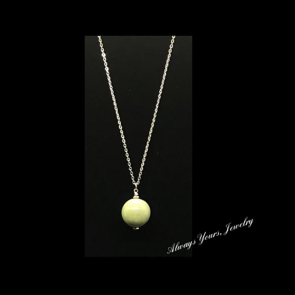 Ceramic Ball Necklace picture