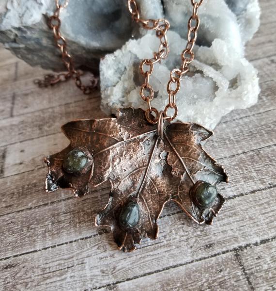 Real Fallen Large Maple Leaf in Copper Electroformed with Labradorite Gems on Chunky Chain