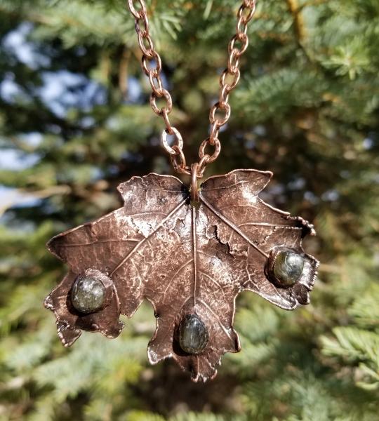 Real Fallen Large Maple Leaf in Copper Electroformed with Labradorite Gems on Chunky Chain picture
