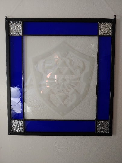 Etched Zelda Hylian Shield Stained Glass Panel - Fan Based