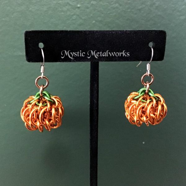 Chainmaille Pumpkin Earrings picture