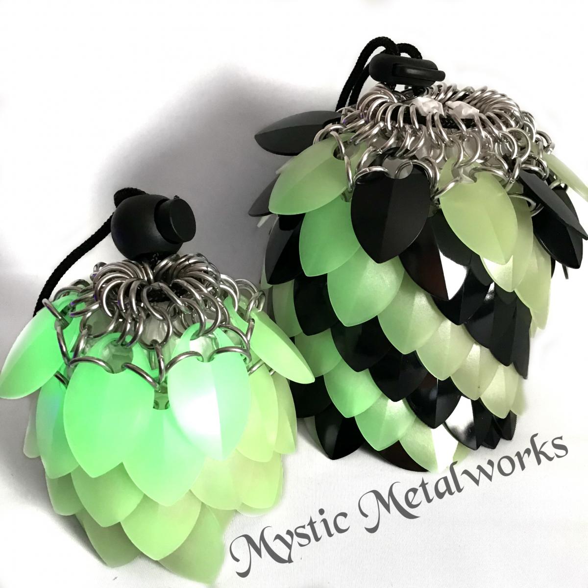 Small Scalemaille Dice Bag picture