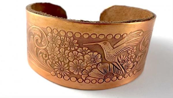 Embossed copper bracelet picture