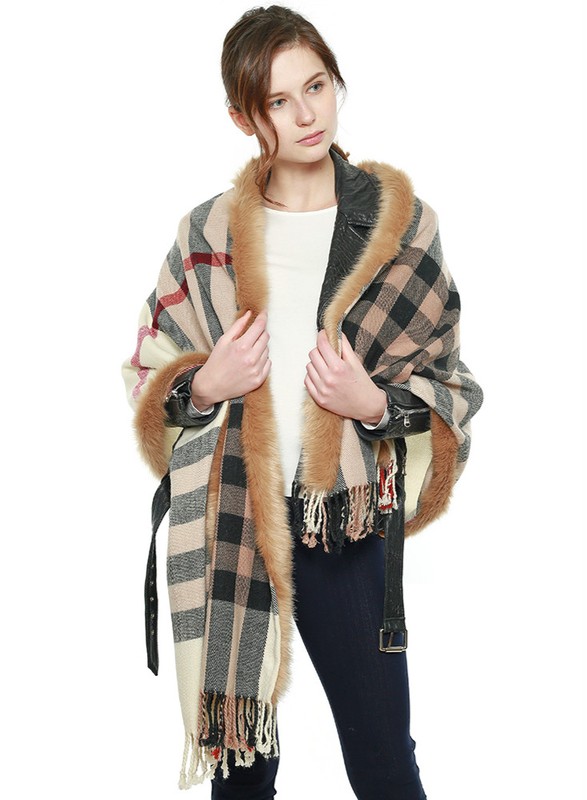 Plaid fringed shawl with faux fur