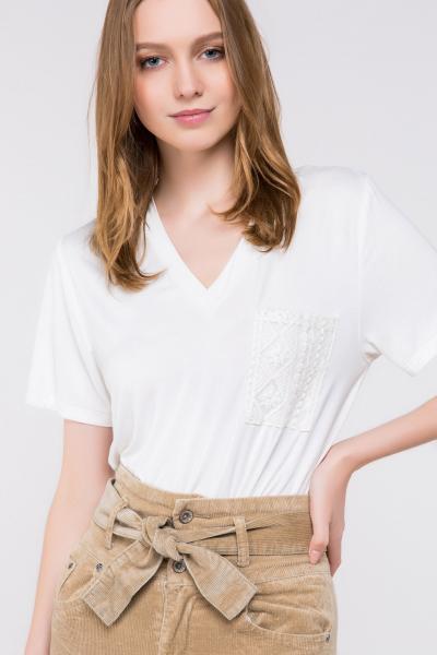 Tee With Embroidered Pocket
