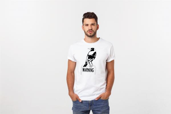 Funny Magpie Men's T-Shirt picture