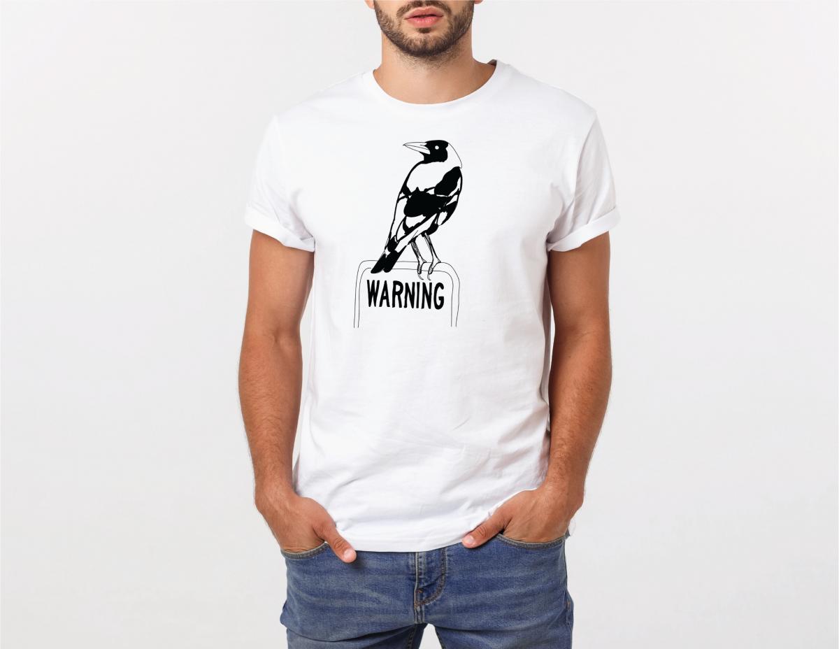 Funny Magpie Men's T-Shirt picture