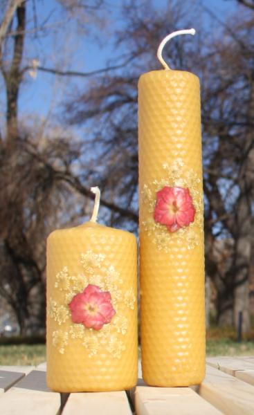 Beeswax candle with pressed flowers set of 2 picture