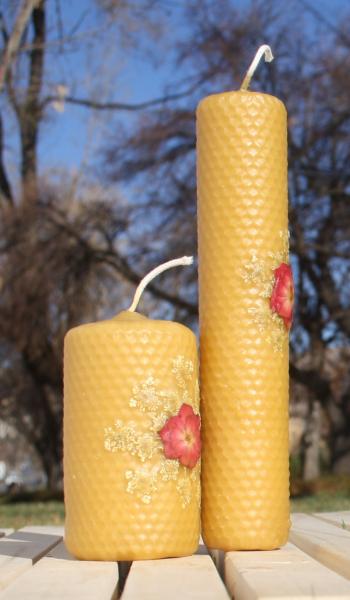 Beeswax candle with pressed flowers set of 2 picture