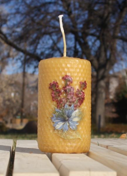 Beeswax candle with pressed flowers short pillar