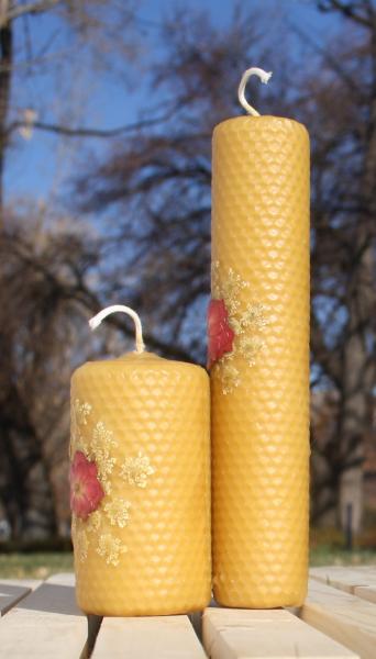 Beeswax candle with pressed flowers set of 2 picture