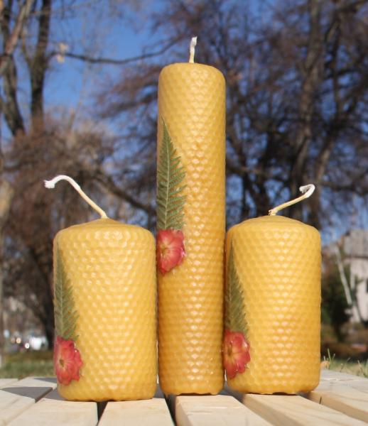 Beeswax candle with pressed flowers set of 3 picture