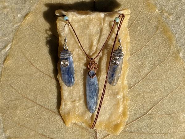 Blue Kyanite Necklace Earring Set picture