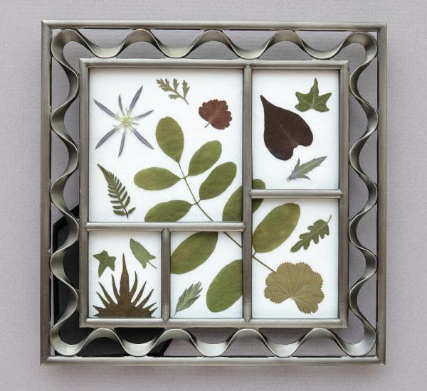 Mix Leaves in Metal Frame - A picture