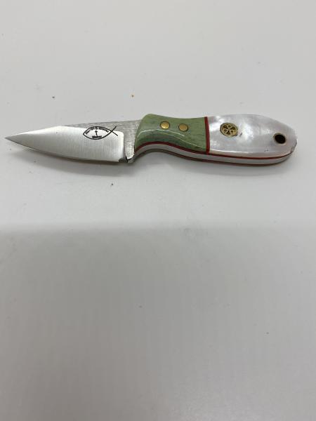 Small utility knife picture