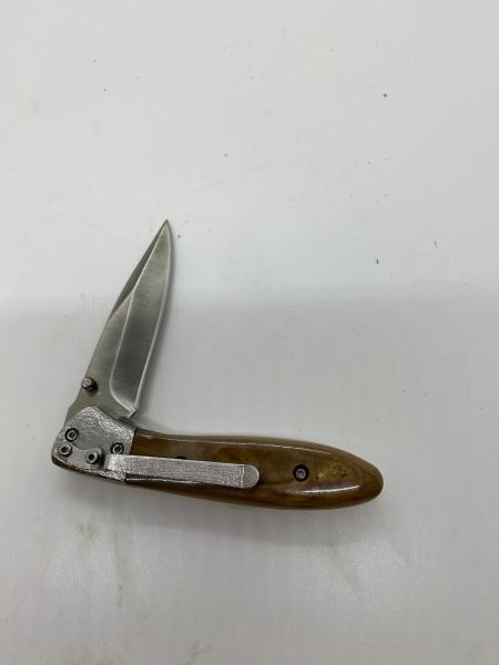 Gentleman's Pocket Knife picture