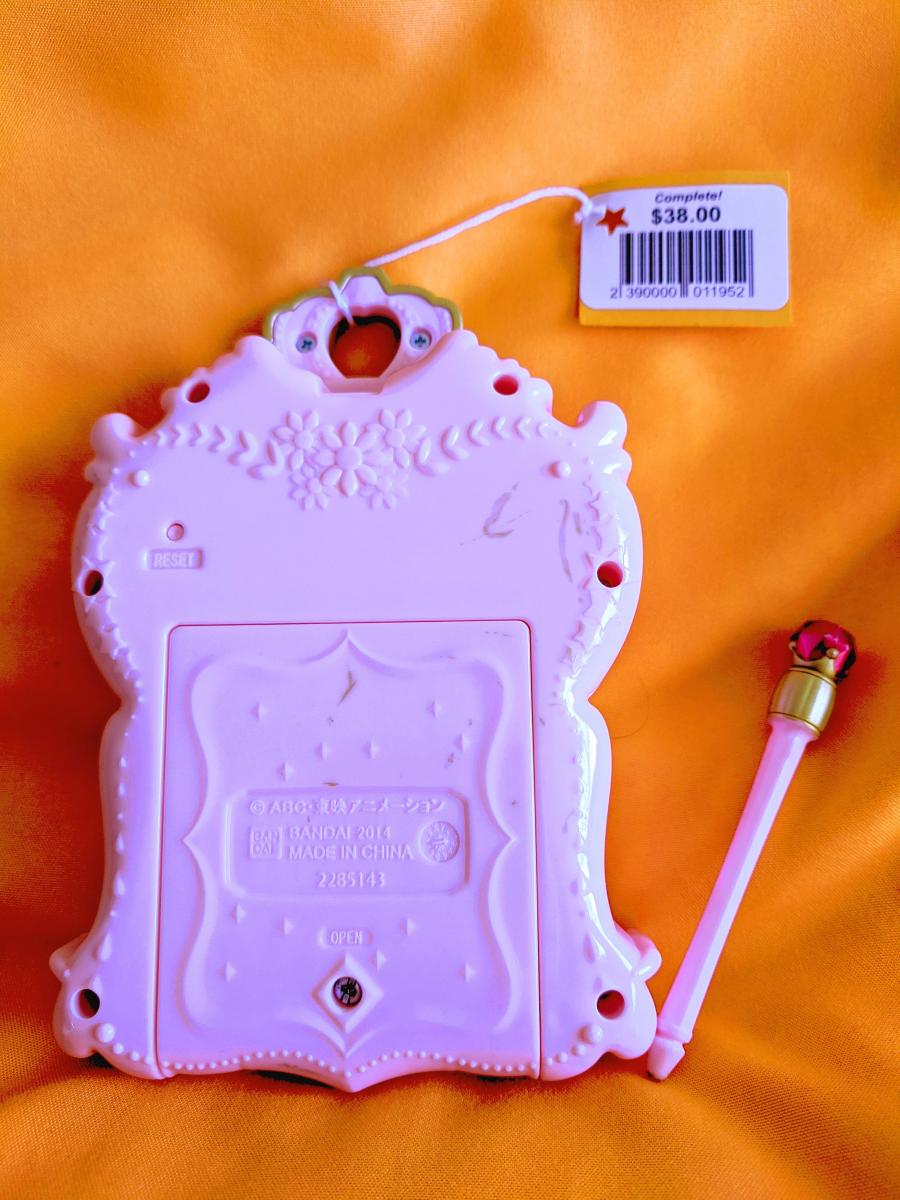 *Pre-owned Go! Princess Pretty Cure Lesson Pad  Bandai 2015 picture