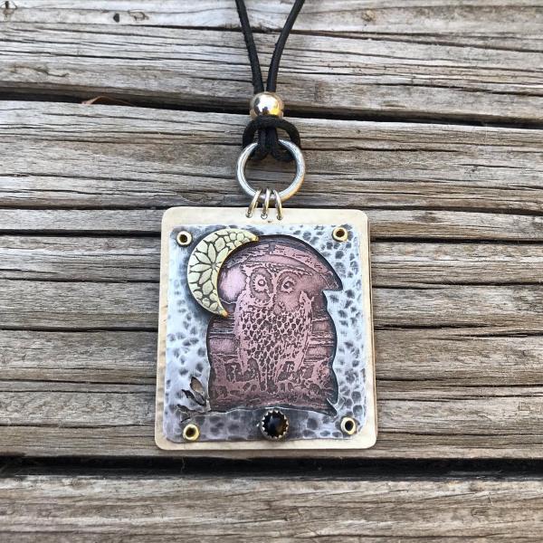 Etched Owl Pendant picture