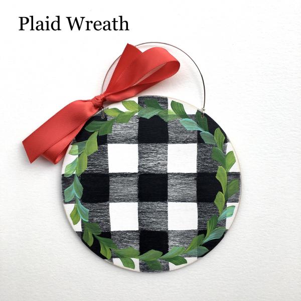 family wreath ornament picture