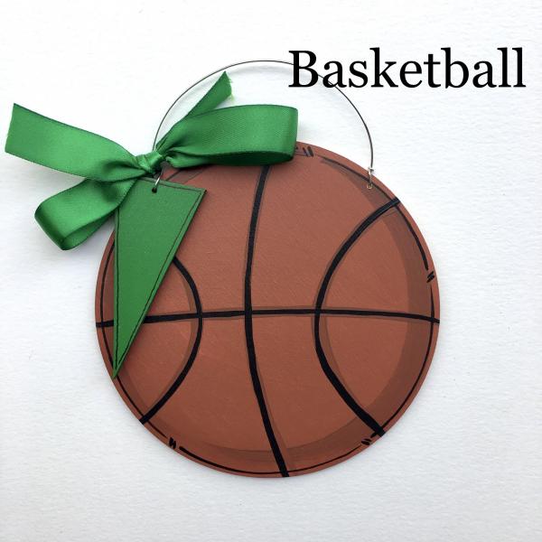 basketball ornament with pennant