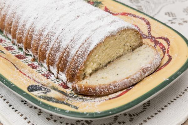 Gluten-free Lemon Poppyseed Cake - Large picture