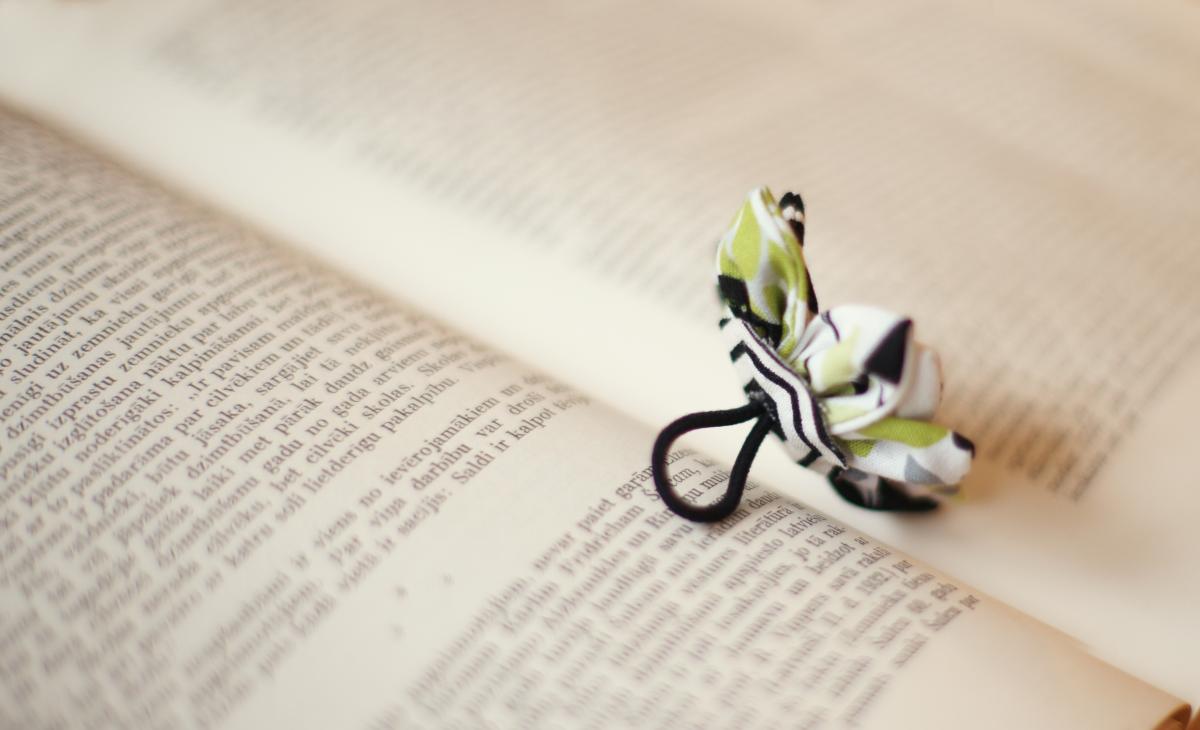 Fabric Flower Ponytail picture