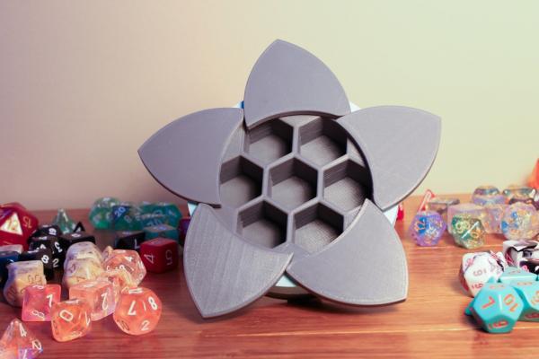 Aperture Dice Box - Grey Body and Petals with Mint Blue ring